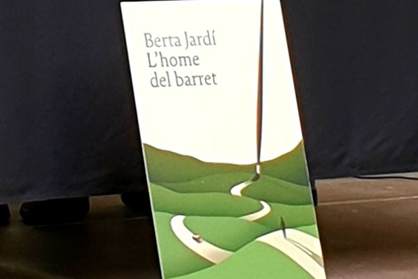 L'HOME DEL BARRET